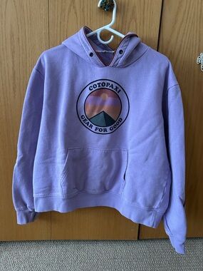 Cotopaxi hoodie large. Beautiful lilac color, print Gear for Good ⛰️ ☀️